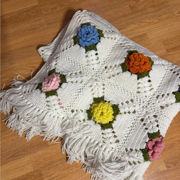 Vintage Crochet Afghan Blanket 3D Rose Throw Handmade Granny Square Fringed
